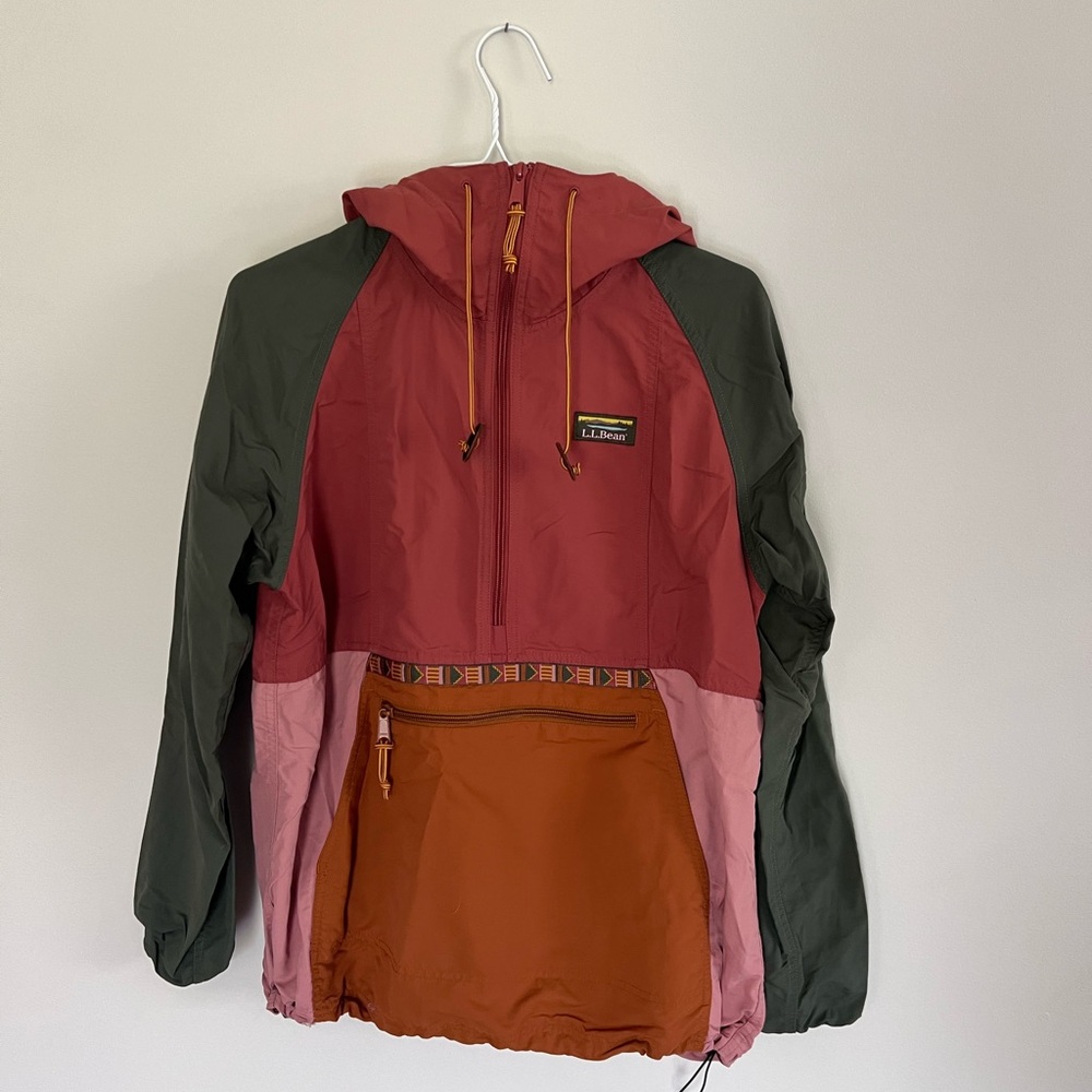 LLbean Women's Mountain Classic Anorak jacket